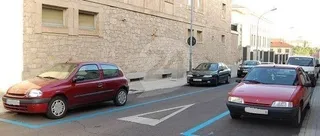 Las personas con movilidad reducida no pagarán por estacionar en zona azul