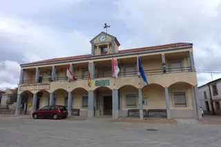 Casa consistorial de Navasfrías. FOTO: Rodelar. Wikipedia