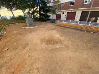 Quejas entre los vecinos de los bloques por el estado de las calles