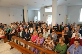 San Esteban presenta las cuatro viviendas para personas mayores rehabilitadas con el programa ‘Viviendas en red’ | Ayto San Estaban de La Sierra