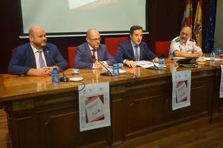 Presentación de 'La trata de seres humanos con fines de explotación sexual en el Código Penal de 2010. Aportaciones de la Ley Orgánica 1/2015'
