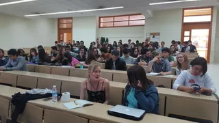 Charla de Enrique Abad sobre la desigualdad en la economía mundial