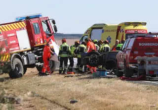 Accidente en la A-67, en Herrera de Duero (Palencia). Brágimo | ICAL