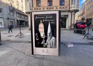 Exposición 'Historia de nuestras cofradías, hermandades y congregaciones' en la plaza del Liceo