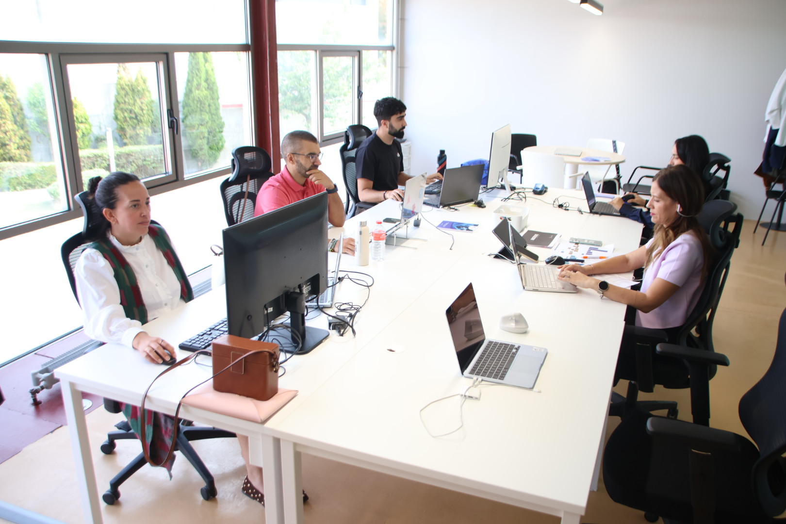 Presentaci&oacute;n De Las Instalaciones Y El Inicio De La Actividad Del Centro De Innovaci&oacute;n De Santa Marta De Tormes, Vinculado Al Air Institute (10)