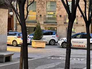 Policía Local en calle Toro
