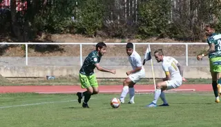 Alvarito, en un derbi anterior ante el Ribert / FOTO SALAMANCA24HORAS.COM