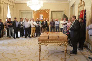 Homenaje a funcionarios municipales jubilados.