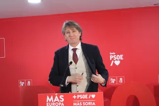 El secretario provincial del PSOE Carlos Martínez, Concha Ortega Oroz - Europa Press