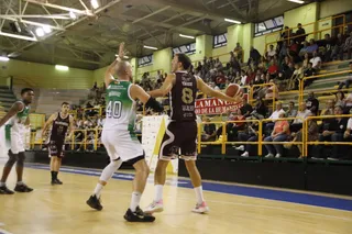 César Yáñez, ante La Roda | FOTO SALAMANCA24HORAS.COM