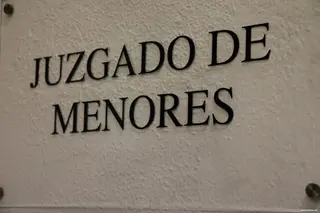 Audiencia Provincial Fiscalía de menores (3)