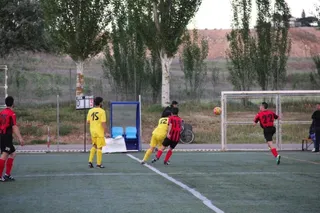 FÚTBOL MODESTO: ISIDRO BENITO 6-7 DE MAYO