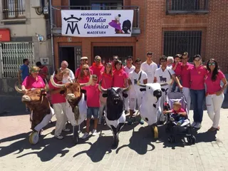 Encierro infantil en Macotera