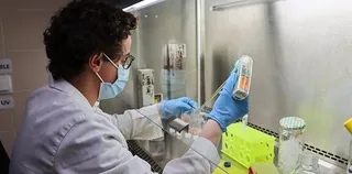 Carla Ijurko, responsable del trabajo e investigadora del Departamento de Bioquímica y Biología Molecular de la Universidad de Salamanca