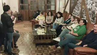 Un momento de la presentación del libro del escritor Benito González en Alaraz