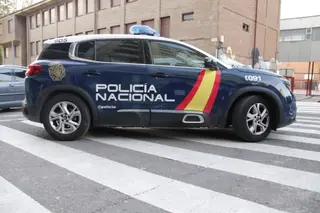 Foto de archivo de un coche de la Policía Nacional en Salamanca | Salamanca 24 Horas