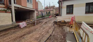 Obras de urbanización de calles del Barrio Blanco (23)