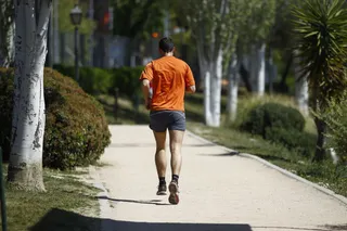 Hombre haciendo deporte