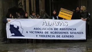 Concentración de Adavas en la Plaza Mayor en repulsa del asesinato de Yolanda Jiménez. Foto de archivo.