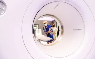 Verónica Casado durante su visita al Complejo Asistencial de Burgos | Foto: ICAL