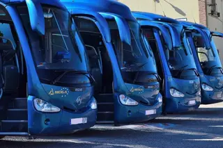 Autobuses