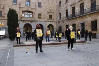 Las profesionales de las peluquerías y los centros de estética vuelven a reclamar la bajada del IVA al 10%