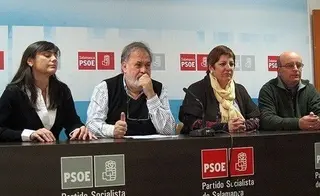 Los socialistas califican este primer año de legislatura como de la "senda del nada de nada"