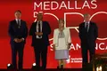Salamanca ensalza lo esencial del Derecho y la Oncología Médica en su ceremonia de las Medallas de Oro - Mateo G.