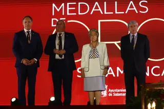 Salamanca ensalza lo esencial del Derecho y la Oncología Médica en su ceremonia de las Medallas de Oro - Mateo G.