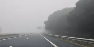 Tramo de autovía afectada por la niebla - EUROPA PRESS