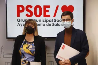 José Luis Mateos, y la concejala María García presentan una iniciativa en materia sanitaria