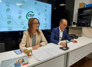 Isabel Madruga, presidenta del sector de Educación CSIF Castilla y León; y Mariano González, responsable de negociación del sector