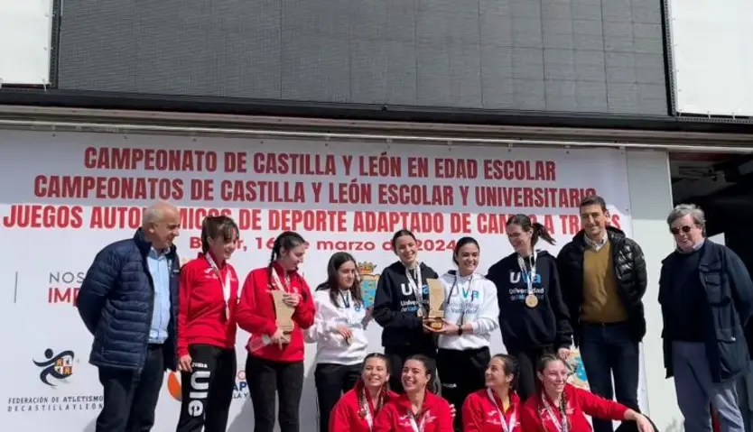 POIDO UNIVERSIDADES FEMENINO