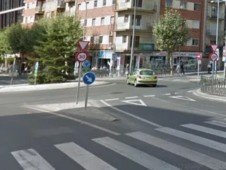 1569851