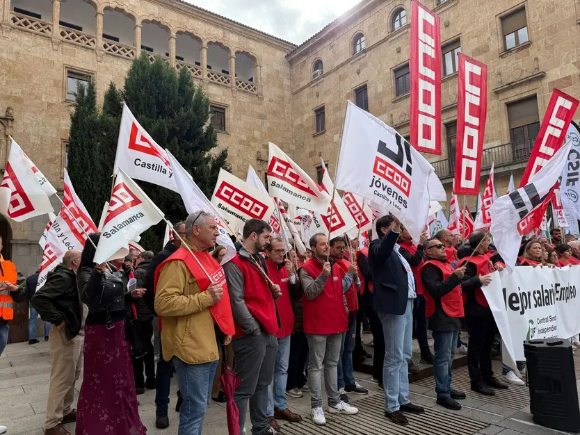 Los sindicatos se movilizan en Salamanca por el bloqueo salarial en los servicios públicos y amenazan con huelga