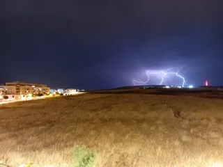 Rayos en el cielo de Salamanca. Foto de archivo | Raúl Vicente