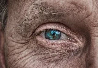 Ojo mayores