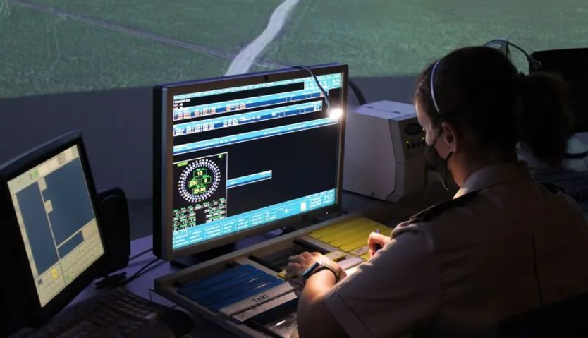 Escuela militar de controladores aéreos de Matacán (2)