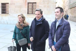 Juan Manuel Corchado anuncia el registro de su candidatura.