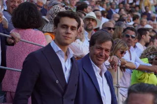Justo Hernández, ganadero de Garcigrande, junto a su hijo en La Glorieta | Juanes