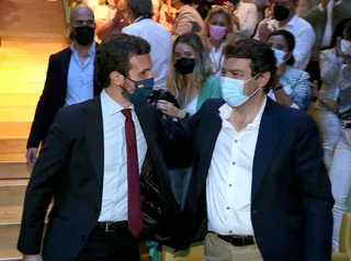 Los presidentes Pablo Casado y Mañueco