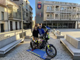 Salida virtual al Dakar de Lorenzo Santolino en Guijuelo