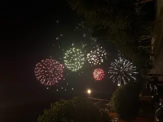 Fuegos artificiales con pirotecnia Pibierzo en santa marta. | Belén Hurtado