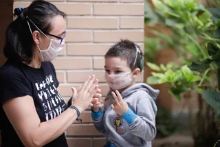 ¿Cuándo diremos adiós a la mascarilla en España? ¿Entre agosto y final de año?