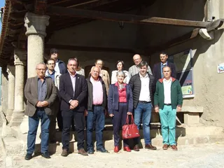 Firma de Mugas Hinojosa