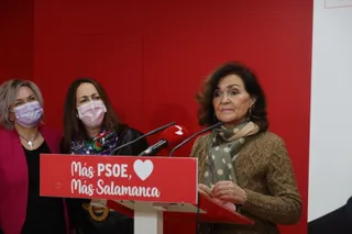 Carmen Calvo visita la la sede del PSOE de Salamanca