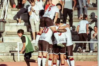 Los jugadores del Salamanca CF UDS celebran un gol ante la SD Sarriana | FOTO SALAMANCA CF UDS