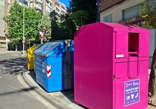 Nuevos contenedores morado para el textil | Ayuntamiento de Salamanca