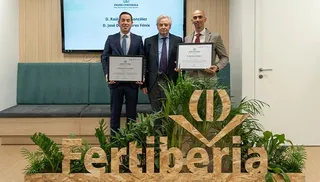 El profesor de Microbiología Raúl Rivas, galardonado en los Premios Fertiberia | Comunicación Universidad de Salamanca