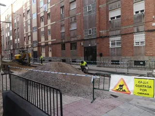 Obras, calles cortadas, estrechamientos
